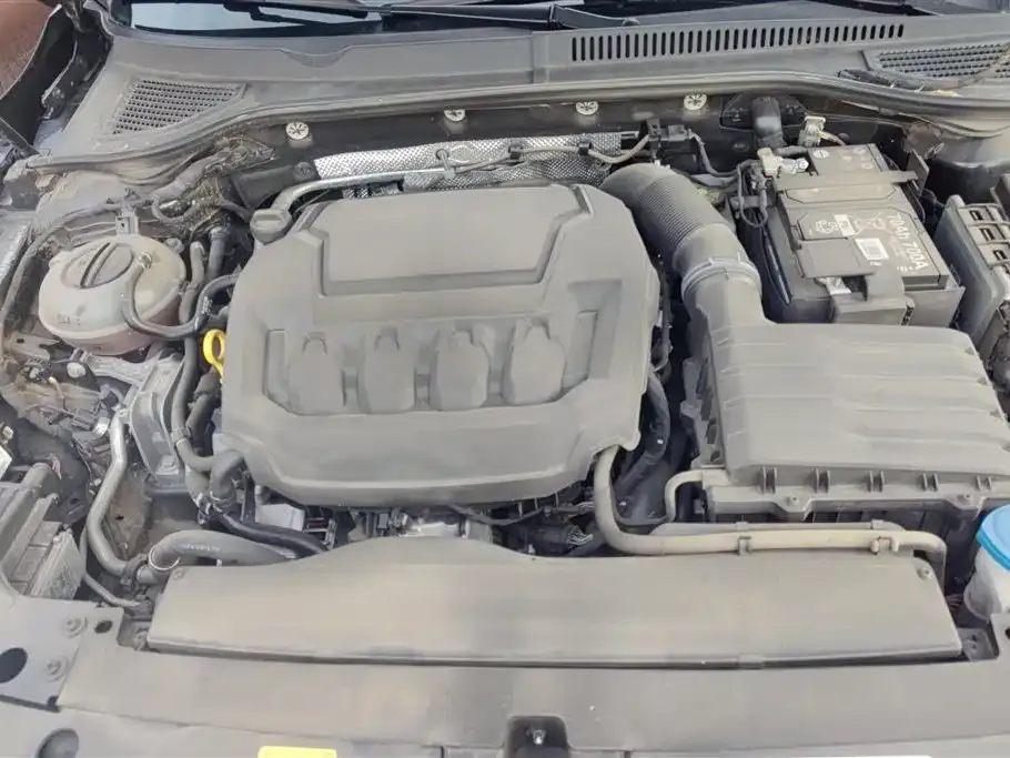 Volkswagen Passat — фото 8