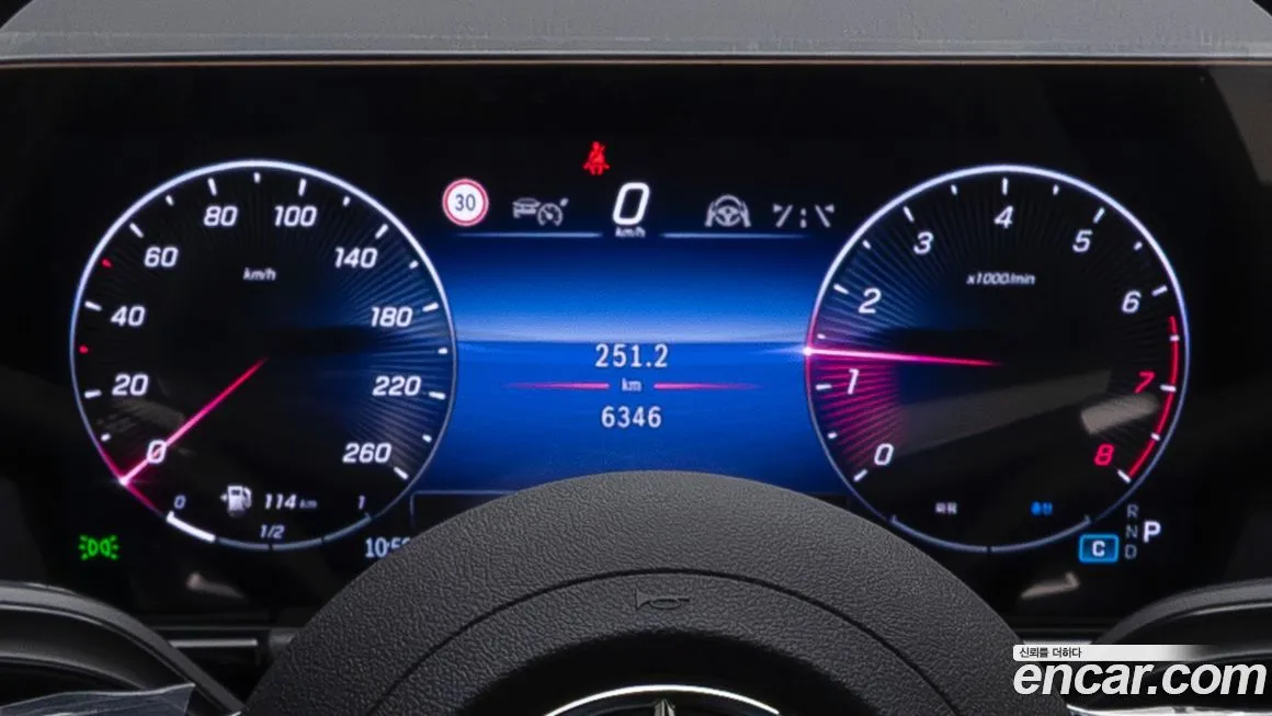 Mercedes-Benz GLA-Class 2025 из KR, фото 10