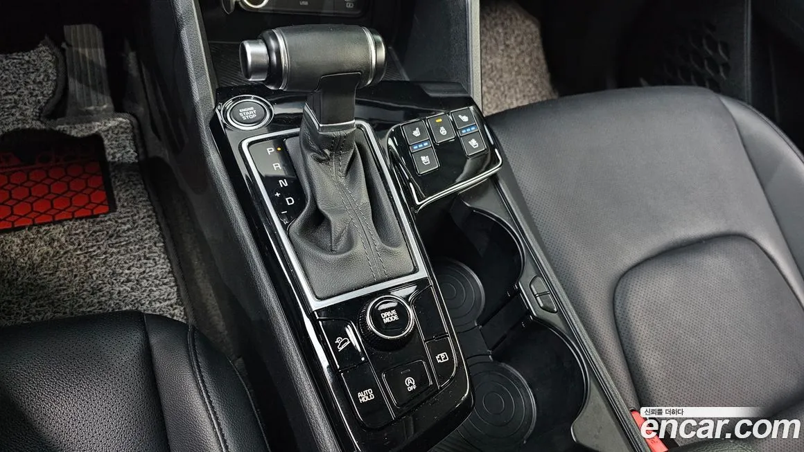Kia Sportage — фото 8