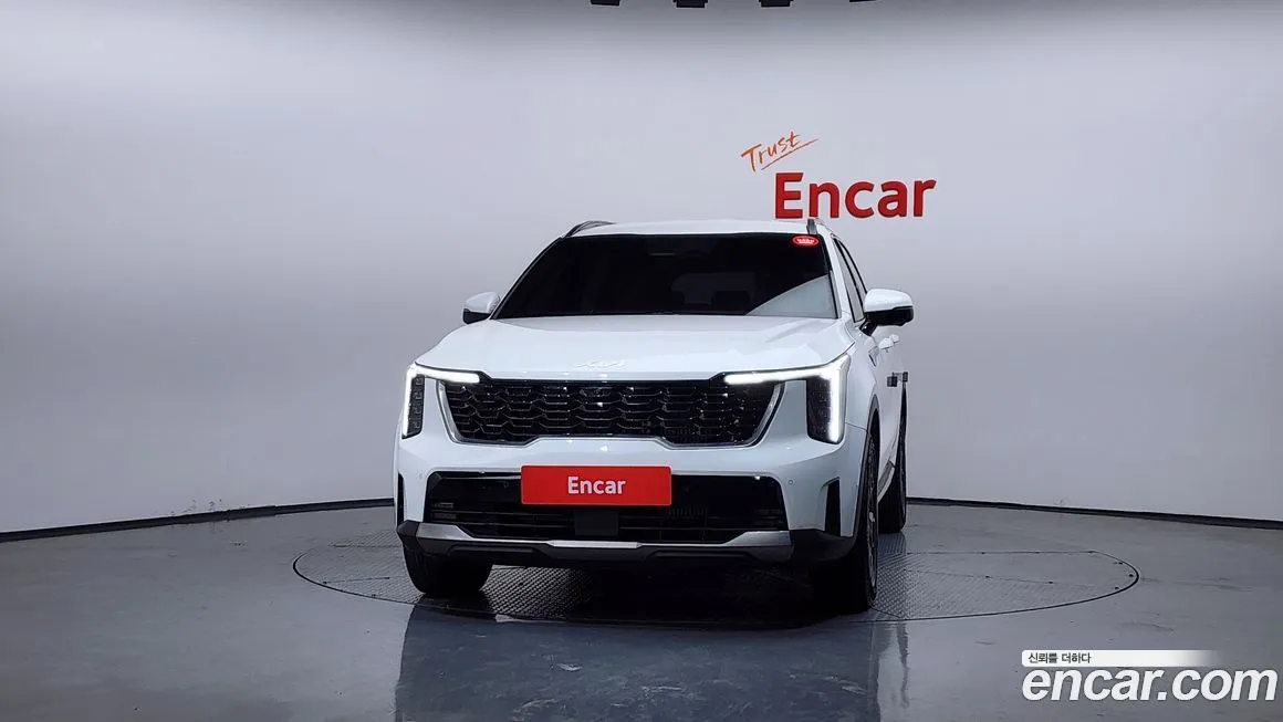 Kia Sorento — фото 7