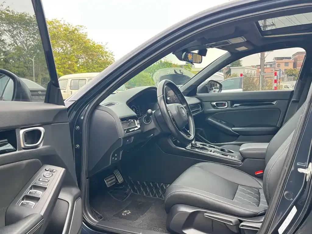 Honda Civic — фото 3