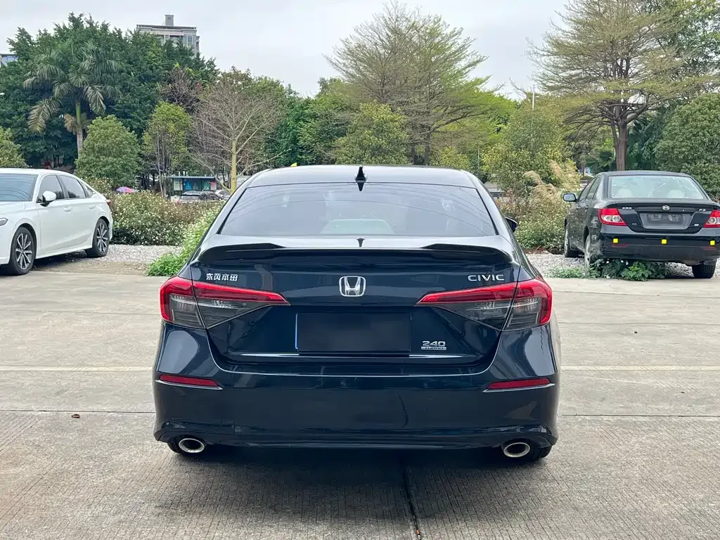 Honda Civic — фото 5
