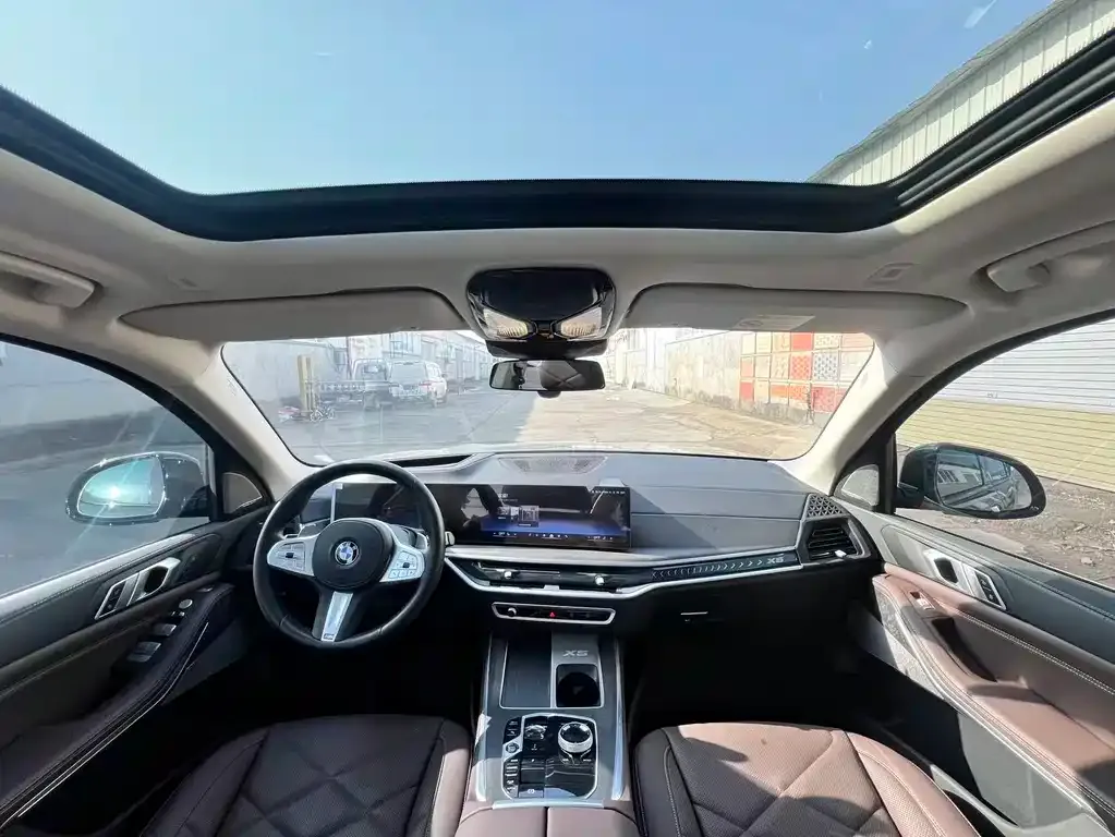 BMW X5 2024 из CN, фото 6
