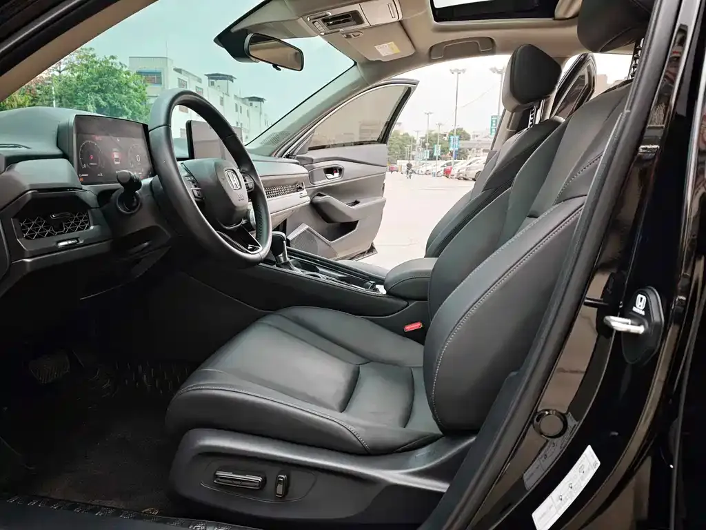Honda Accord 2025 из CN, фото 7