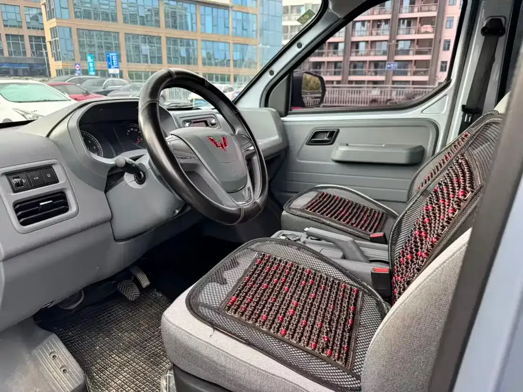 Wuling Yangguang 2025 из CN, фото 2