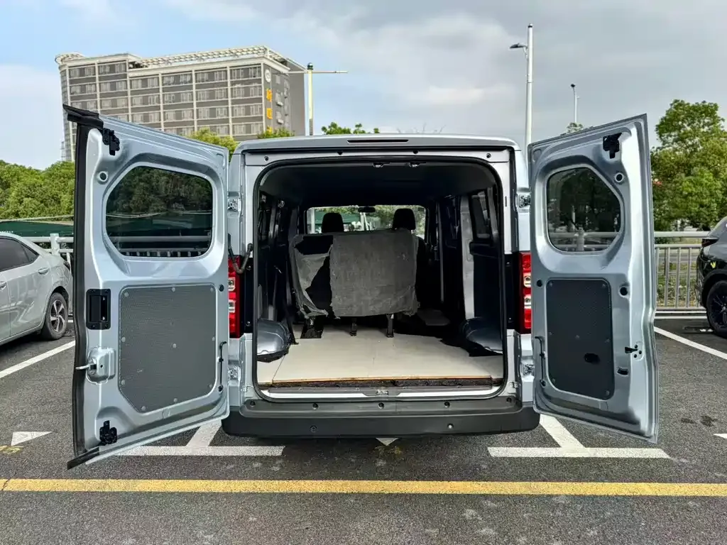 Wuling Yangguang 2025 из CN, фото 8