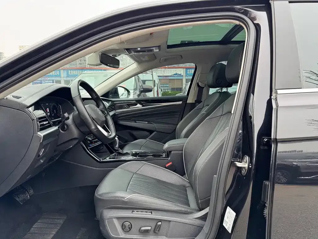 Volkswagen Passat — фото 5