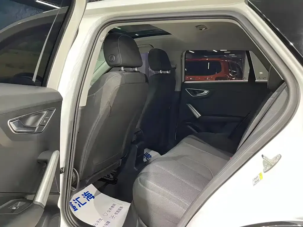 Audi Q2L 2021 из CN, фото 3