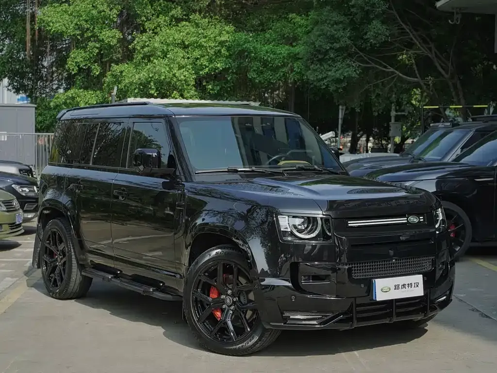 Land Rover Defender — фото 10