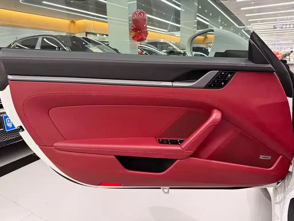 Porsche 911 2021 из CN, фото 6