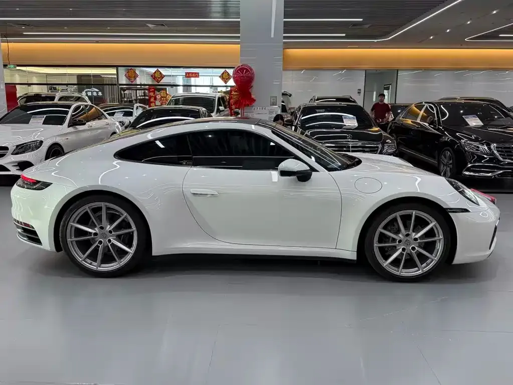 Porsche 911 2021 из CN, фото 7