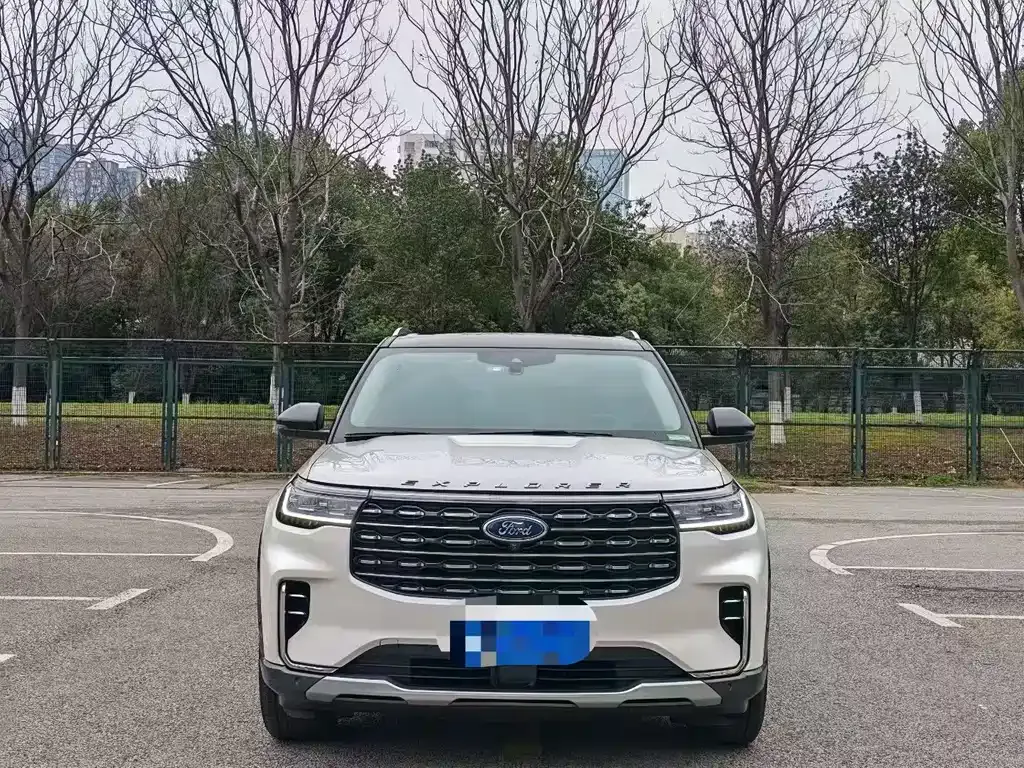Ford Explorer 2022 из CN, фото 7