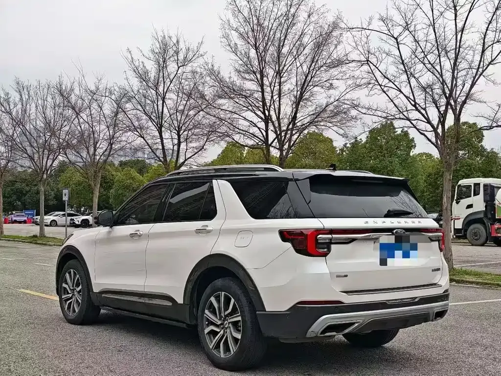 Ford Explorer 2022 из CN, фото 6