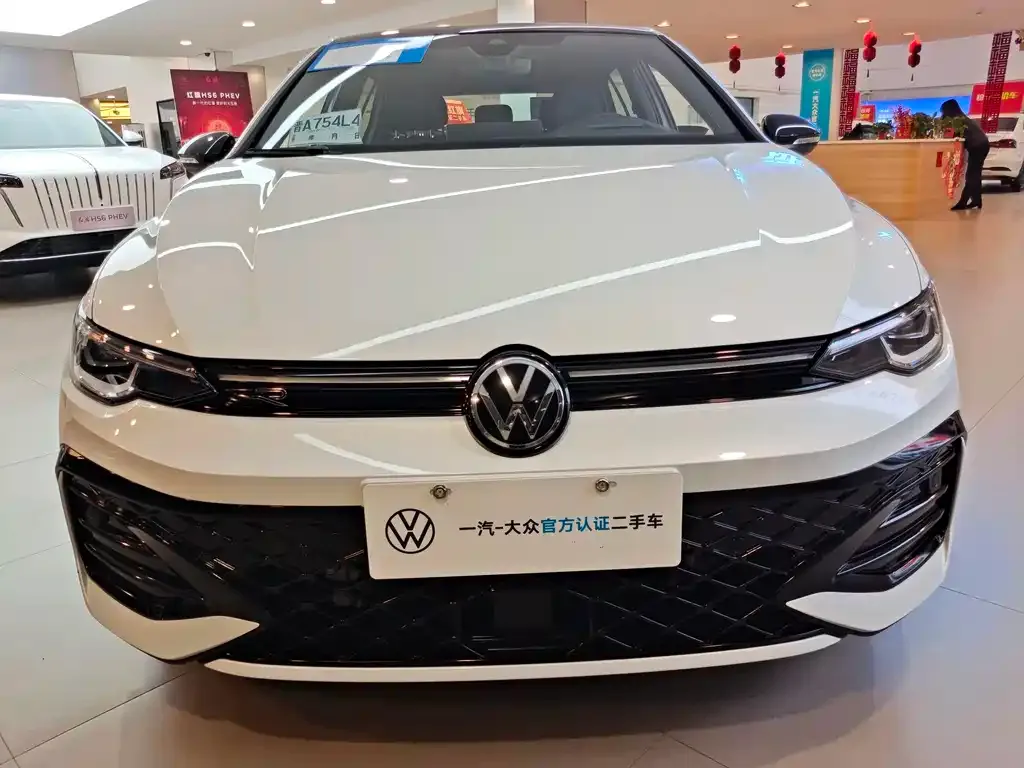 Volkswagen Golf 2025 из CN, фото 9
