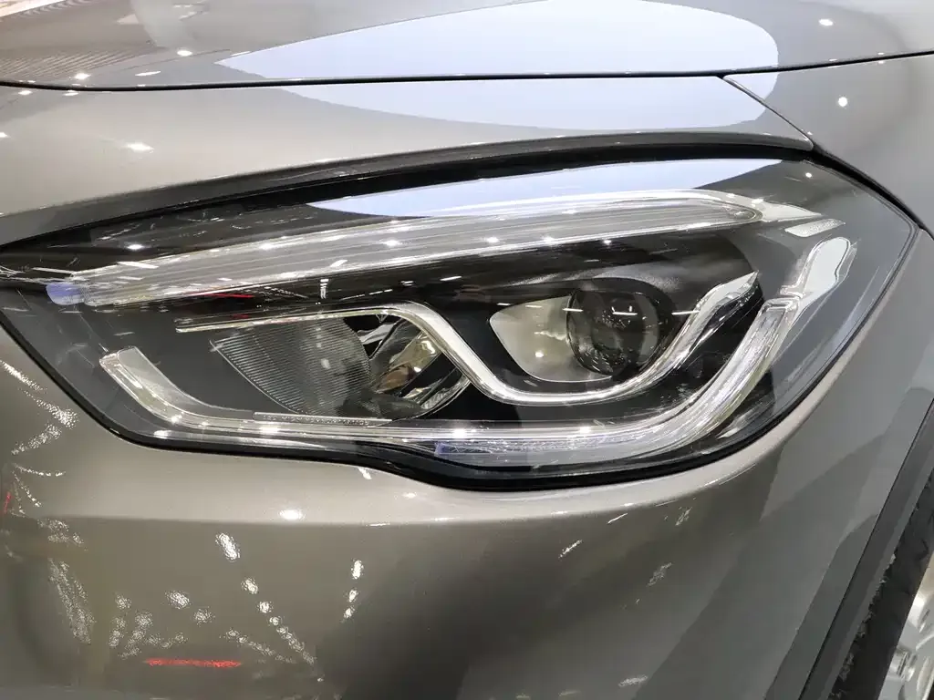 Mercedes-Benz GLA — фото 2