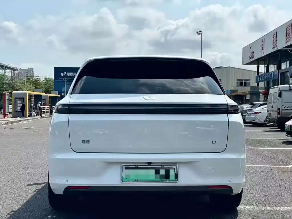 Li Auto L7 2023 из CN, фото 2