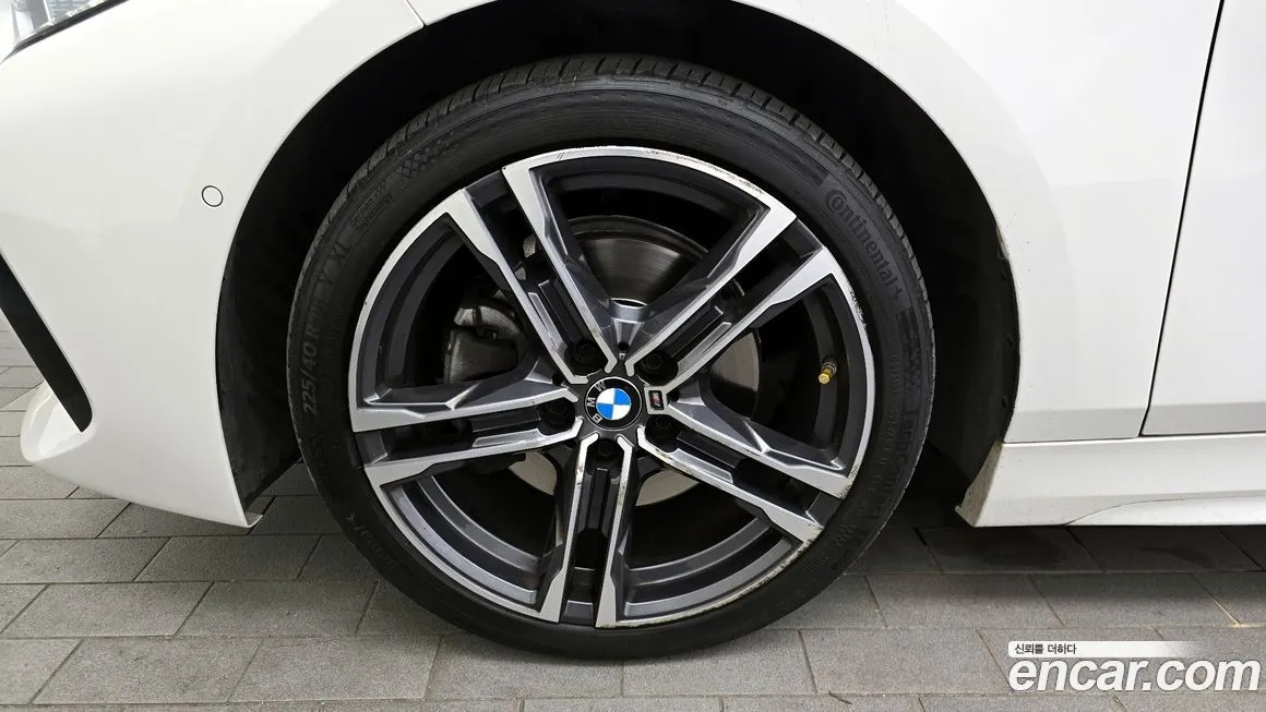 BMW 1-Series 2021 из KR, фото 3