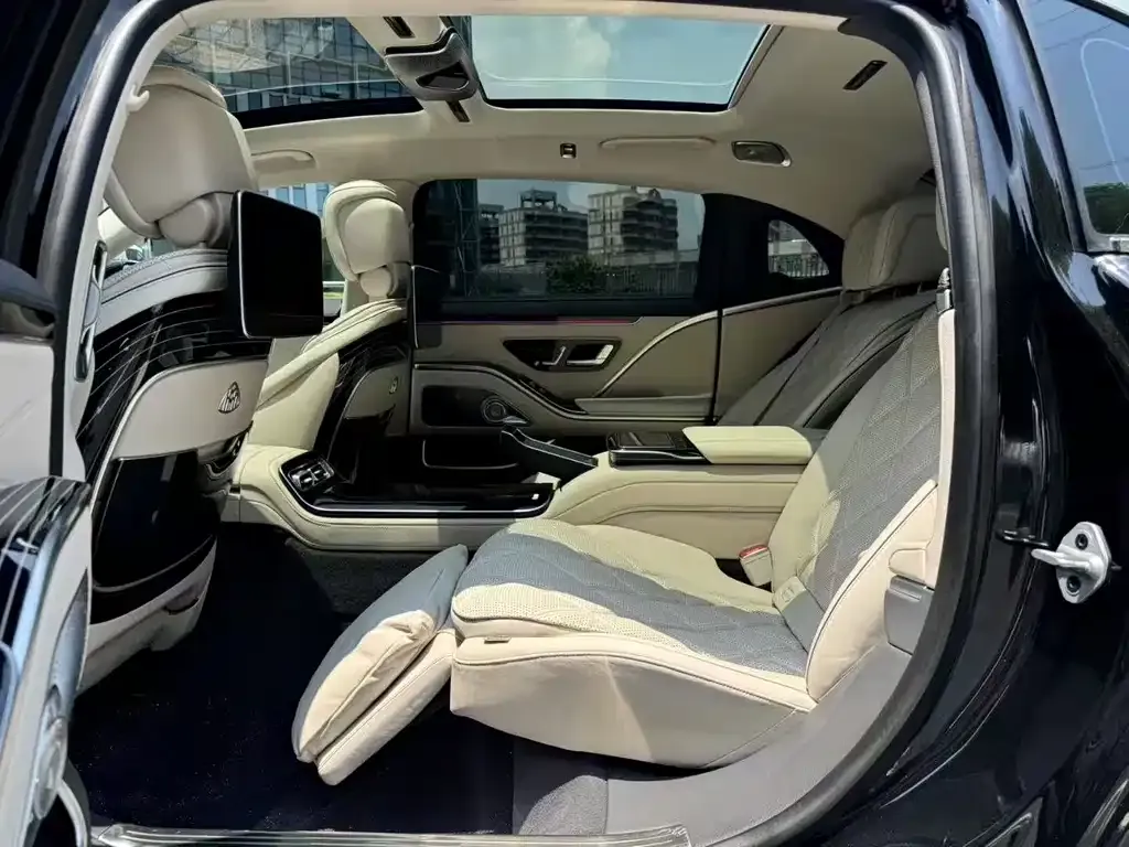 Mercedes-Benz S-Class 2024 из CN, фото 6