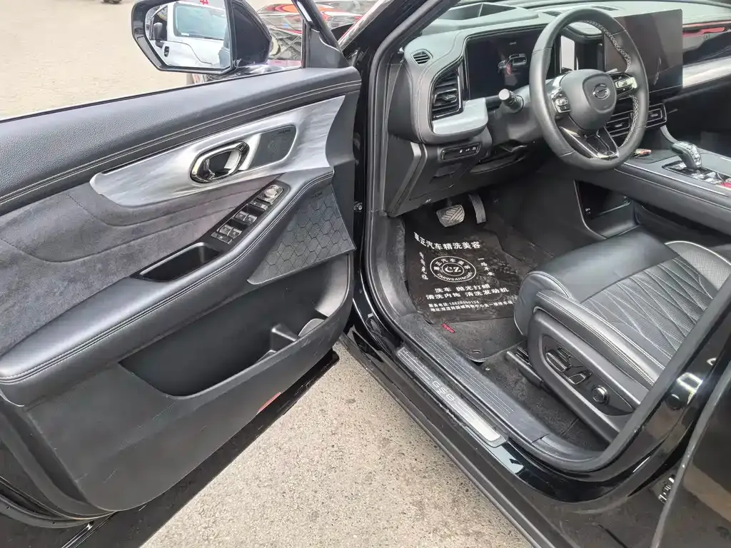 GAC Motor Trumpchi GS8 — фото 3