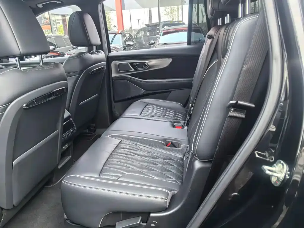 GAC Motor Trumpchi GS8 — фото 10