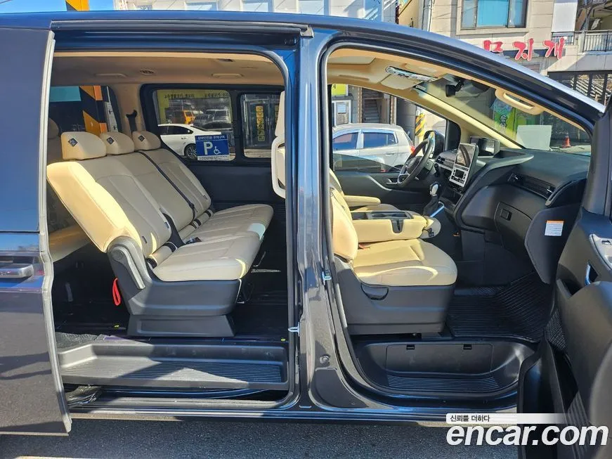 Hyundai Staria — фото 10