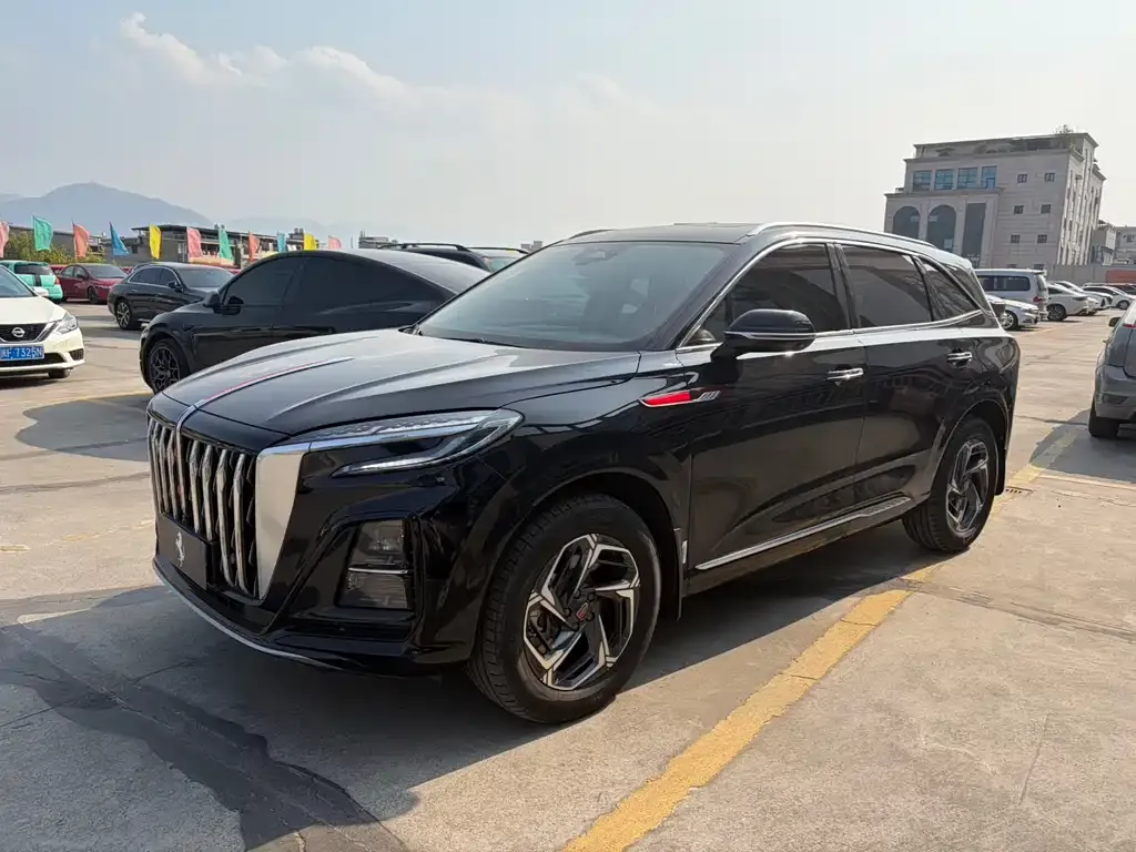 Hongqi HS3