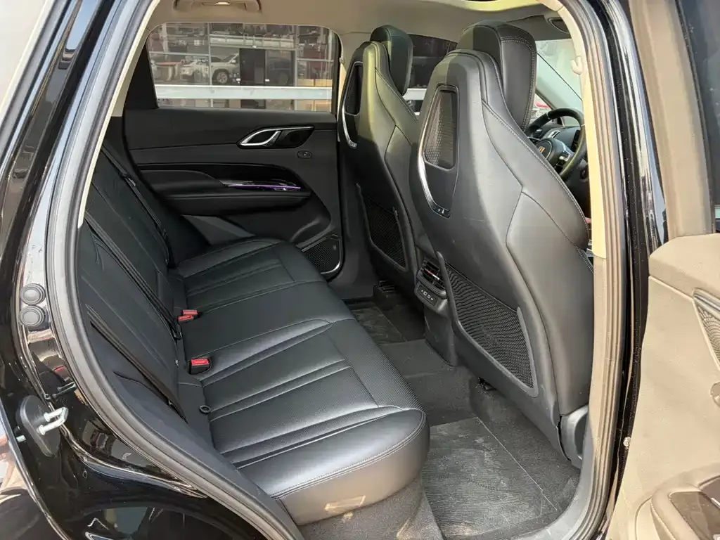 Hongqi HS3 2023 из CN, фото 3