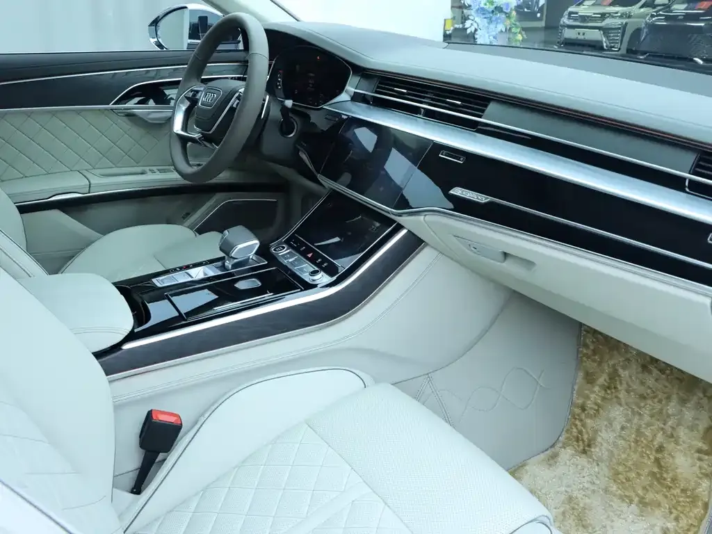 Audi A8 2025 из CN, фото 3