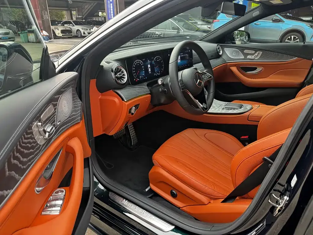 Mercedes-Benz CLS — фото 9