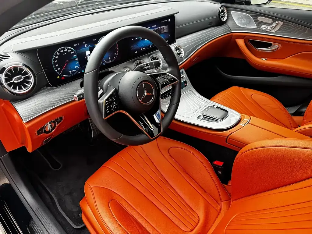 Mercedes-Benz CLS — фото 7