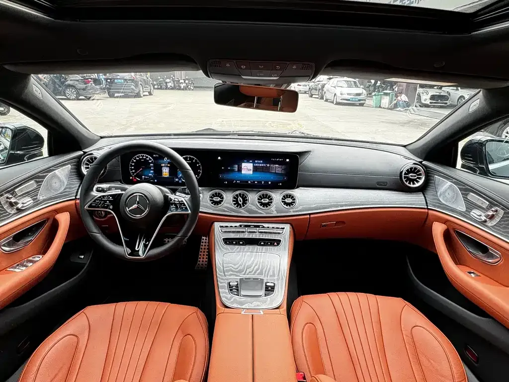 Mercedes-Benz CLS — фото 2
