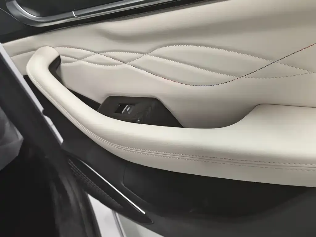 Geely Xingyue L 2024 из CN, фото 9