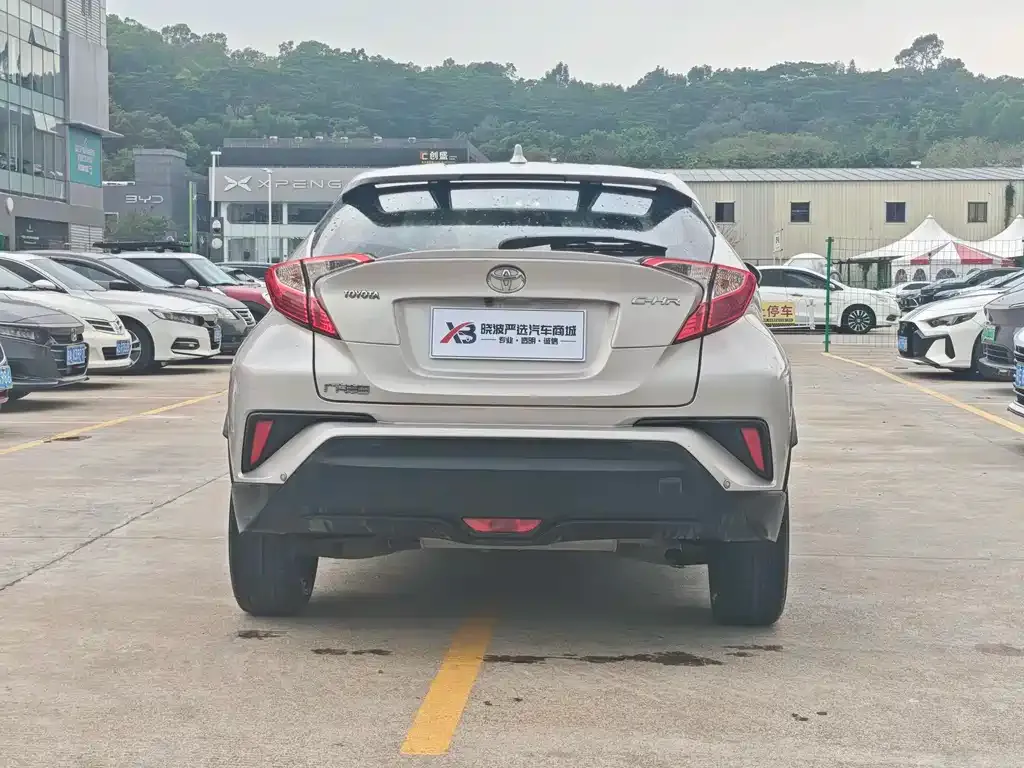 Toyota C-HR 2021 из CN, фото 3