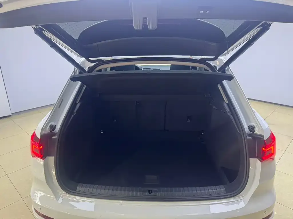 Audi Q3 2022 из CN, фото 6