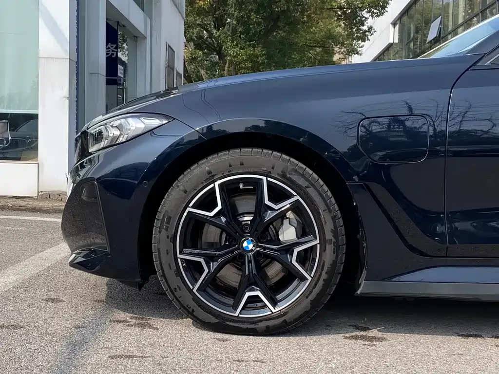 BMW i3 — фото 6