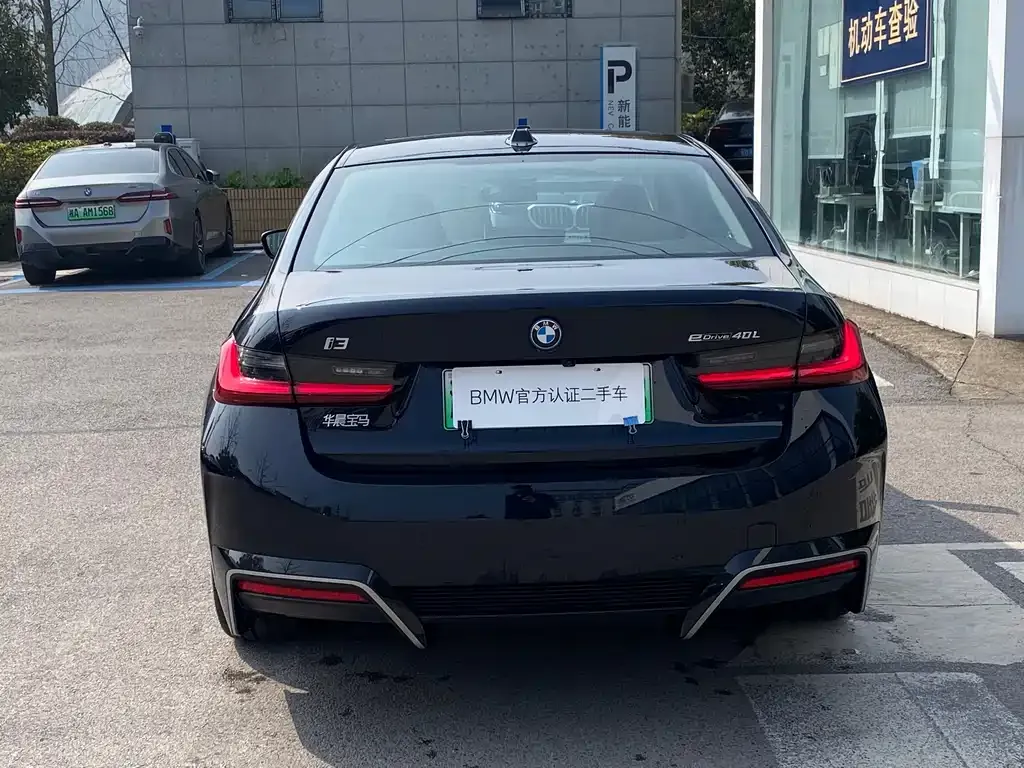 BMW i3 — фото 9