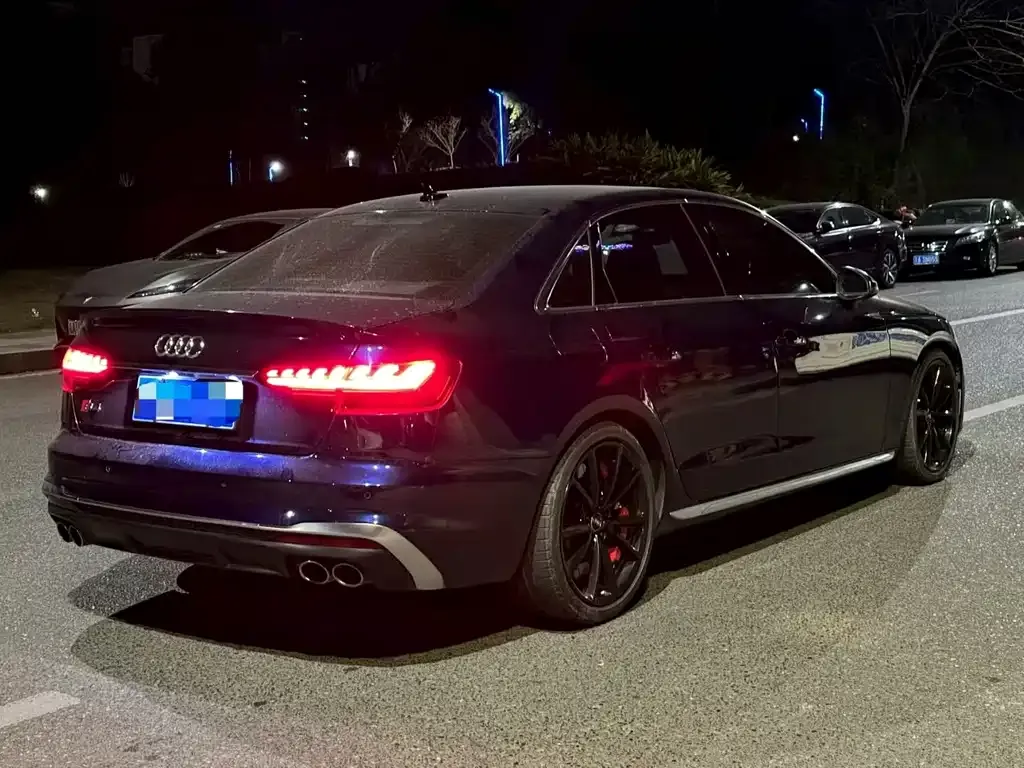 Audi S4 2021 из CN, фото 9