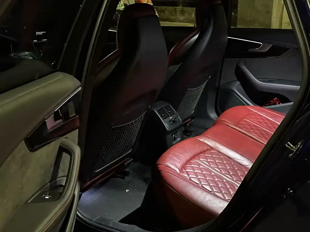 Audi S4 2021 из CN, фото 5