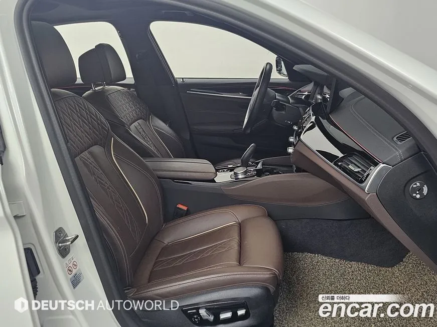 BMW 5-Series 2021 из KR, фото 6