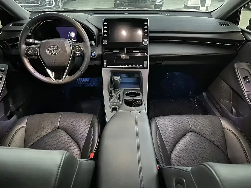 Toyota Avalon 2022 из CN, фото 8