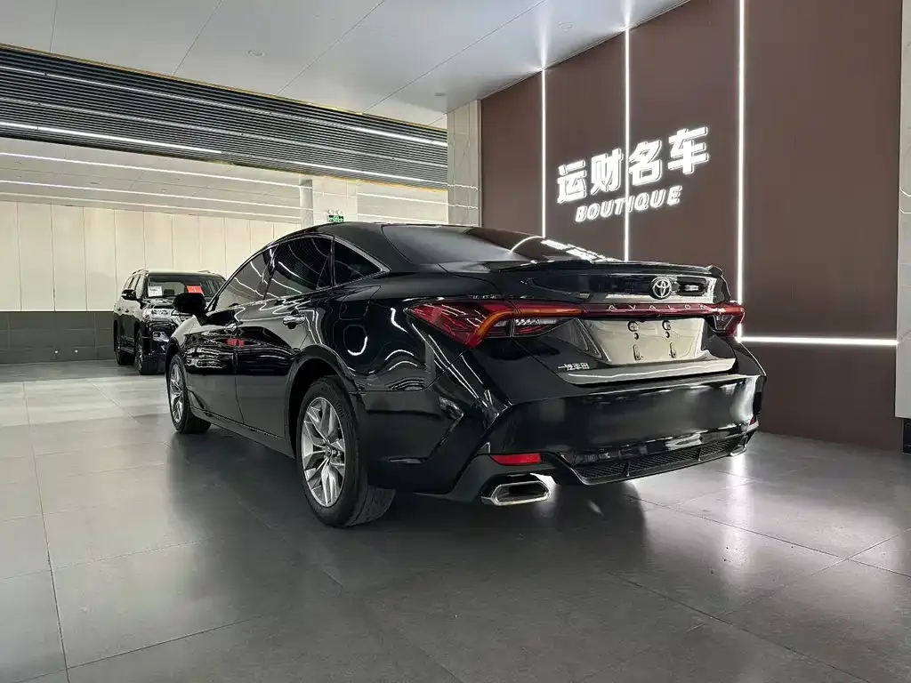Toyota Avalon 2022 из CN, фото 4