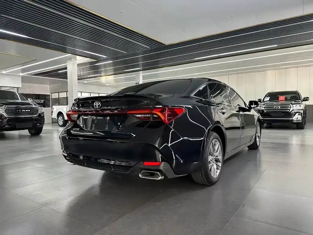 Toyota Avalon 2022 из CN, фото 6