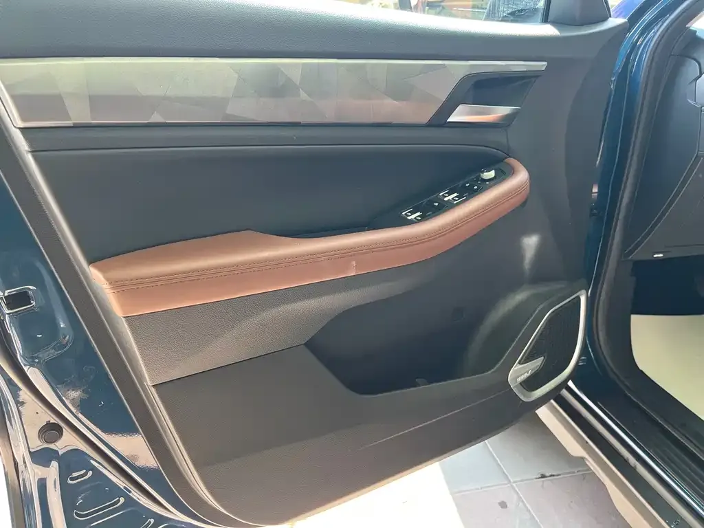 Geely Vision X6 2022 из CN, фото 7