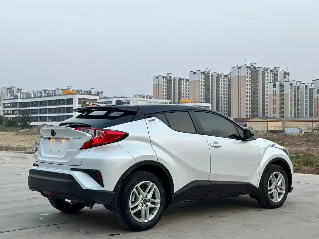 Toyota C-HR 2024 из CN, фото 7