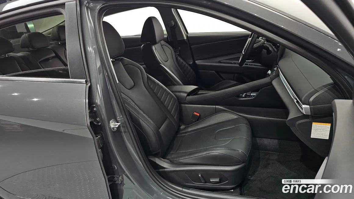 Hyundai AVANTE — фото 9