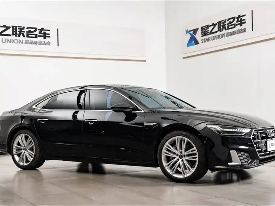 Audi A7L — фото 3