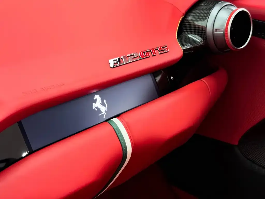 Ferrari 812 2024 из CN, фото 3