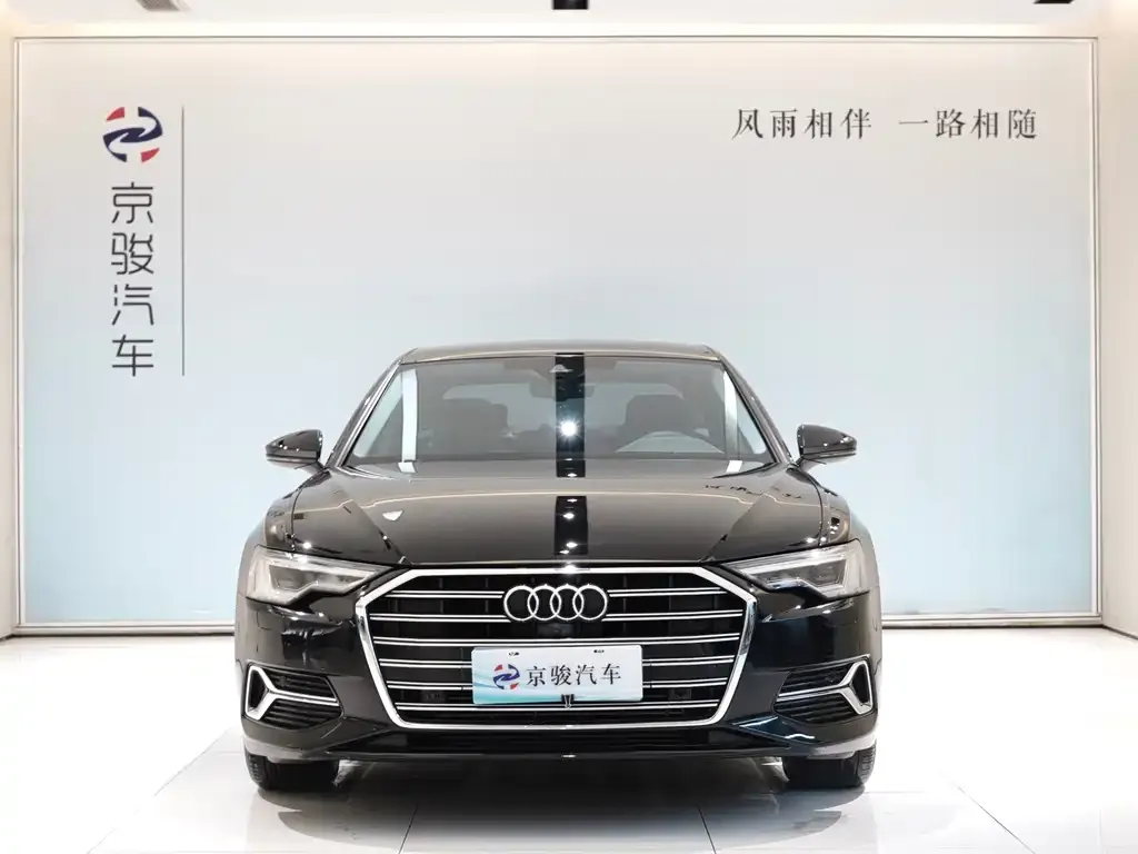 Audi A6L 2023 из CN, фото 8