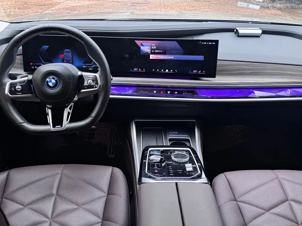 BMW i7 2024 из CN, фото 10