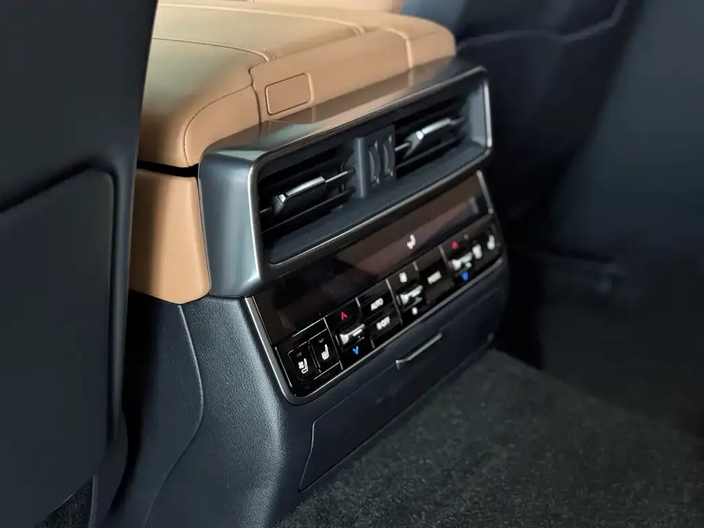 Lexus LX 2026 из CN, фото 4